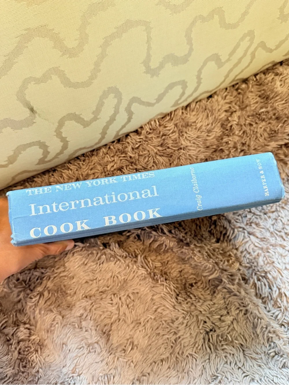 Vintage Cookbook The International Cook Book C. Claiborne first edition recipes